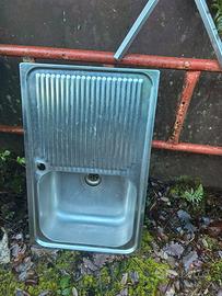 Lavandino acciaio cucina