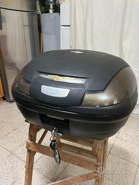 Bauletto posteriore Givi Simply con piastra