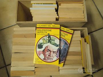 I classici del giallo mondadori 60 volumi