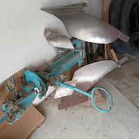 Aratro x trattore 25/40 CV con attacco a 3 punti