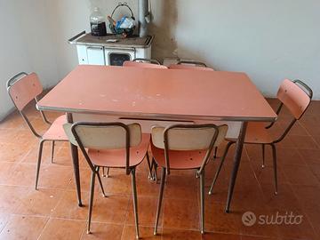 Set cucina Tavolo e 6 sedie anni 60