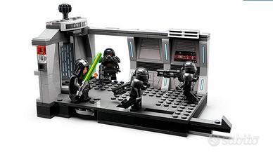 LEGO 75324 - The Mandalorian Dark Trooper Attack