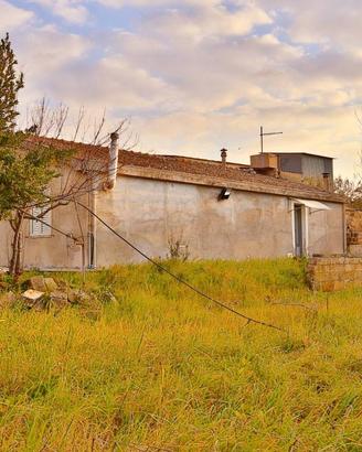 Villa di 2158 m² con 3 locali e box auto doppio a 
