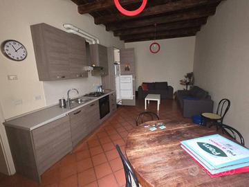 Appartamento di 130 m² con 4 locali a Bologna