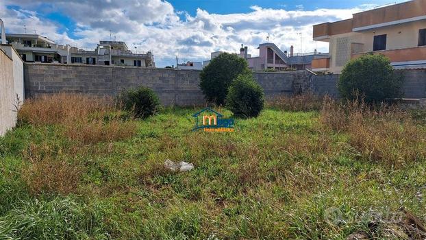 Terreno edificatorio con progetto per Villetta