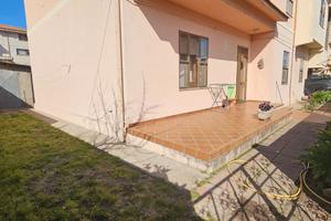 Arborea - appartamento con cortile privato