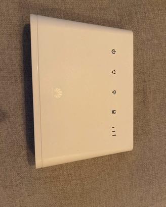 Huawei B311-211 Router 4G Wireless WiFi 300 MBps