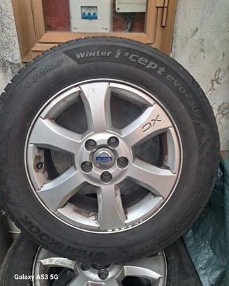 4 cerchioni con gomme invernale