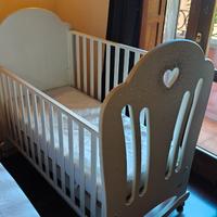 Lettino bimbi Erbesi Cuore Bianco 0-5 anni