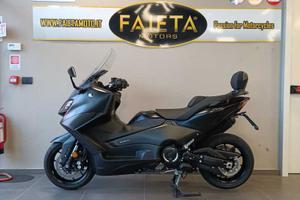Yamaha T-Max 560 - 2024