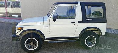 Suzuki Santana