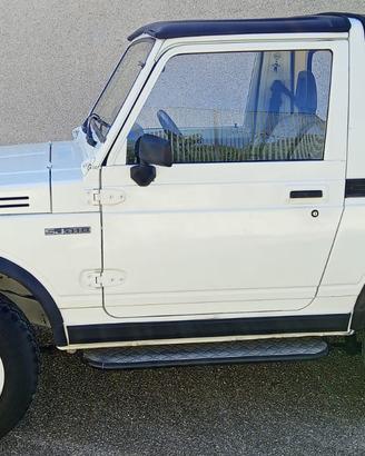 Suzuki Santana