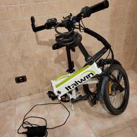 BICI CON PEDALATA ASSISTITA PIEGHEVOLE