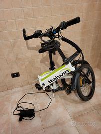 BICI CON PEDALATA ASSISTITA PIEGHEVOLE