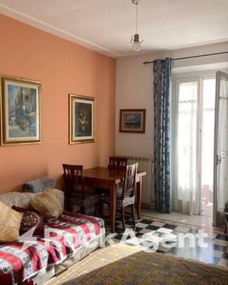 TRILOCALE IN VIA DEI LUCILII - OSTIA LIDO