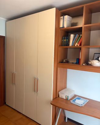 Cameretta con boiserie