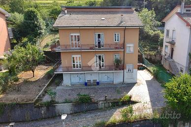 BIFAMILIARE A BERGAMO