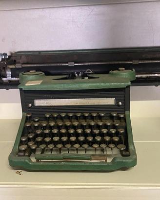 Macchina da scrivere  Olivetti M40/3 anni '30/'40