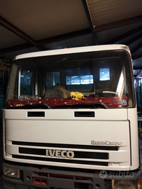 EuroCargo 130 E23 con targa gialla