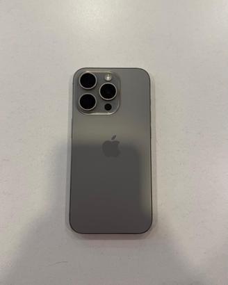 iPhone 15 Pro, 256 GB - Colore Titanio