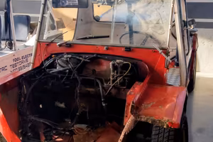 Mini Moke California (Australia) da  ricostruire