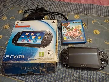 PsVita 3G, con Scatola, Carico e un Gioco