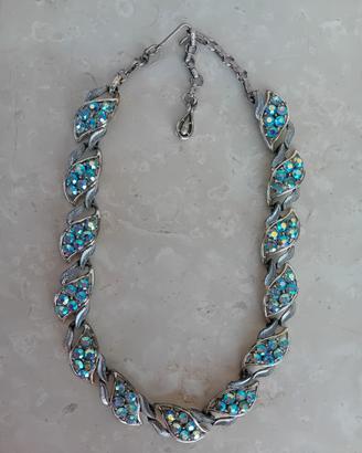 Collana girocollo vintage Coro