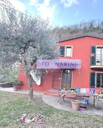 Villa di 217 m² con 4 locali a Marliana