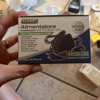 Alimentatore per telecamera TVCC
