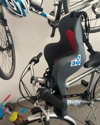Seggiolino frontale