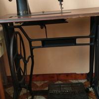  macchina da cucire Singer anni 50