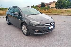 Opel Astra 1.7 cdti Station Wagon 