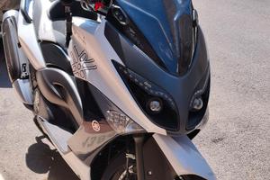 TMAX 500