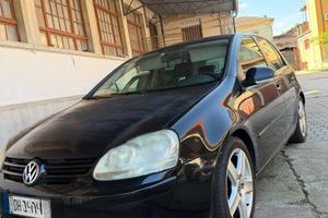 Volkswagen Golf 5 2.0 TDI