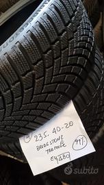 Pneumatici invernali 235/40/20