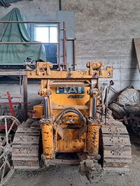 TRATTORE CINGOLO FIAT AD7 CON ARATRO DA SC