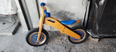 Bicicletta senza pedali