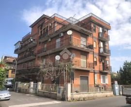 NEGOZIO A ROMA