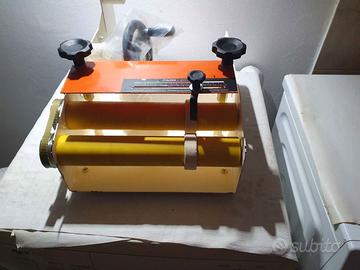 etichettatrice per bottiglie