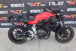 YAMAHA MT-07 A2 Abs Leovince Video 360