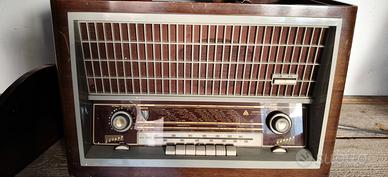 Radio Siemens SM7158 ANNI 50 con giradischi 