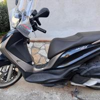 Piaggio Medley 150 ABS 09/2023 - 6.800 km