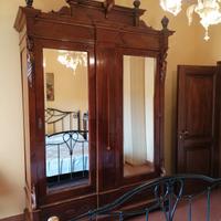 Armadio Luigi Filippo fine 1800 inizio 1900. 