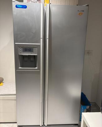 Frigorifero americano Samsung Side-by-Side RS21DJP