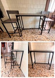 Set Tavolo Bar e 2 Sgabelli - Pari al Nuovo