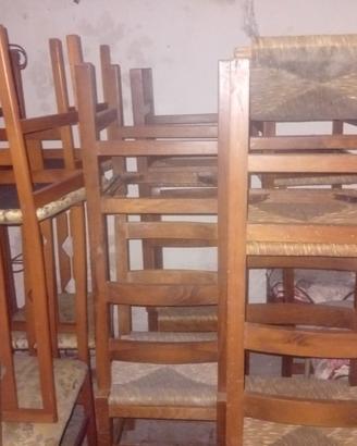 Sedie in legno impagliato