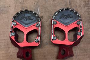 Pedane motard Husqvarna