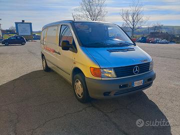 Mercedes Vito 
