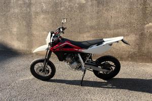 husquarna sms 125 4 tempi