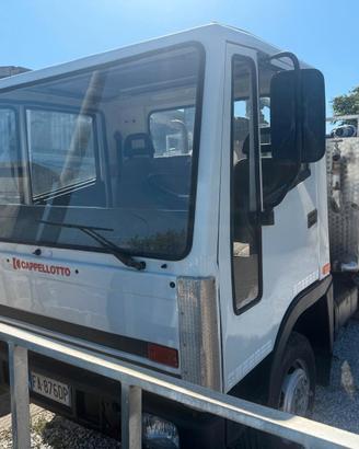 AUTOSPURGO LONGO SU CARRO ANTONELLI F 85